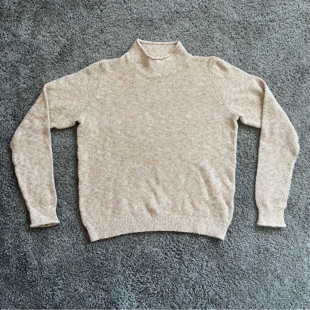 Abercrombie & Fitch Beige Knit Turtleneck Sweater Women’s Size Small